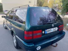 Număr de înmatriculare #HMP141 - Volkswagen Passat. Verificare auto în Moldova
