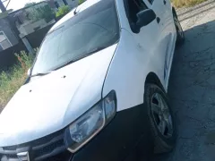 Număr de înmatriculare #CFW730 - Dacia Logan. Verificare auto în Moldova