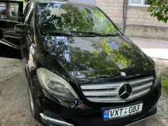Номер авто #vxt083 - Mercedes B-Class. Проверить авто в Молдове
