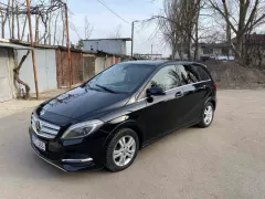 Număr de înmatriculare #vxt083 - Mercedes B-Class. Verificare auto în Moldova