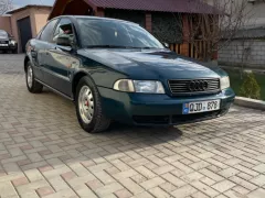 Număr de înmatriculare #QJD878 - Audi A4. Verificare auto în Moldova