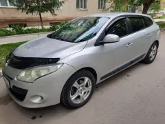 Număr de înmatriculare #iqx618 - Renault Megane. Verificare auto în Moldova