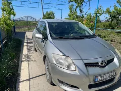 Număr de înmatriculare #vyh443 - Toyota Auris. Verificare auto în Moldova
