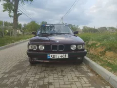 Номер авто #xdt461 - BMW 5 Series. Проверить авто в Молдове