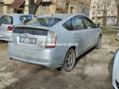 Număr de înmatriculare #yzo932 - Toyota Prius. Verificare auto în Moldova