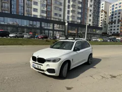 Număr de înmatriculare #bwx208 - BMW X5. Verificare auto în Moldova