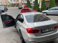 Număr de înmatriculare #HFF836 - BMW 3 Series. Verificare auto în Moldova