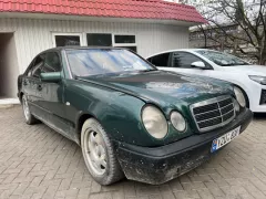 Номер авто #YZU838 - Mercedes E Класс. Проверить авто в Молдове