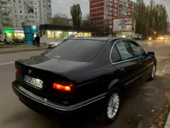 Număr de înmatriculare #RGR367 - BMW 5 Series. Verificare auto în Moldova