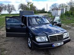 Număr de înmatriculare #MOW312 - Mercedes E Класс. Verificare auto în Moldova